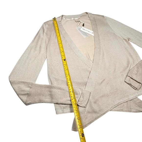 NWT Gold Hawk Lightweight Cardigan Sz.M Silk Bamboo Quiet Luxury Classic - Picture 9 of 12